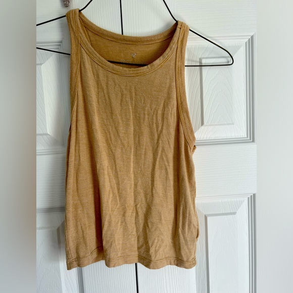 American Eagle Outfitters Tops - American eagle tank